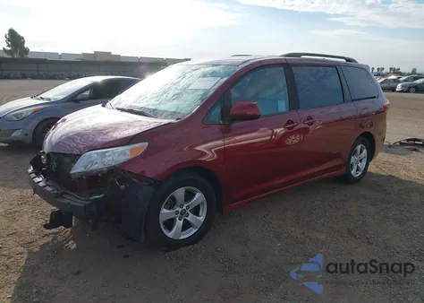 2020 Toyota Sienna Le из США, поврежденный, VIN 5TDKZ3DCXLS022674